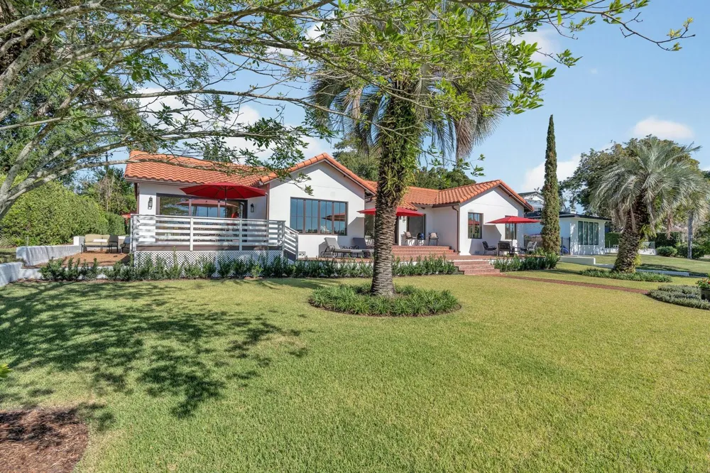 631 LAKE CATHERINE DRIVE Maitland, FL 32751