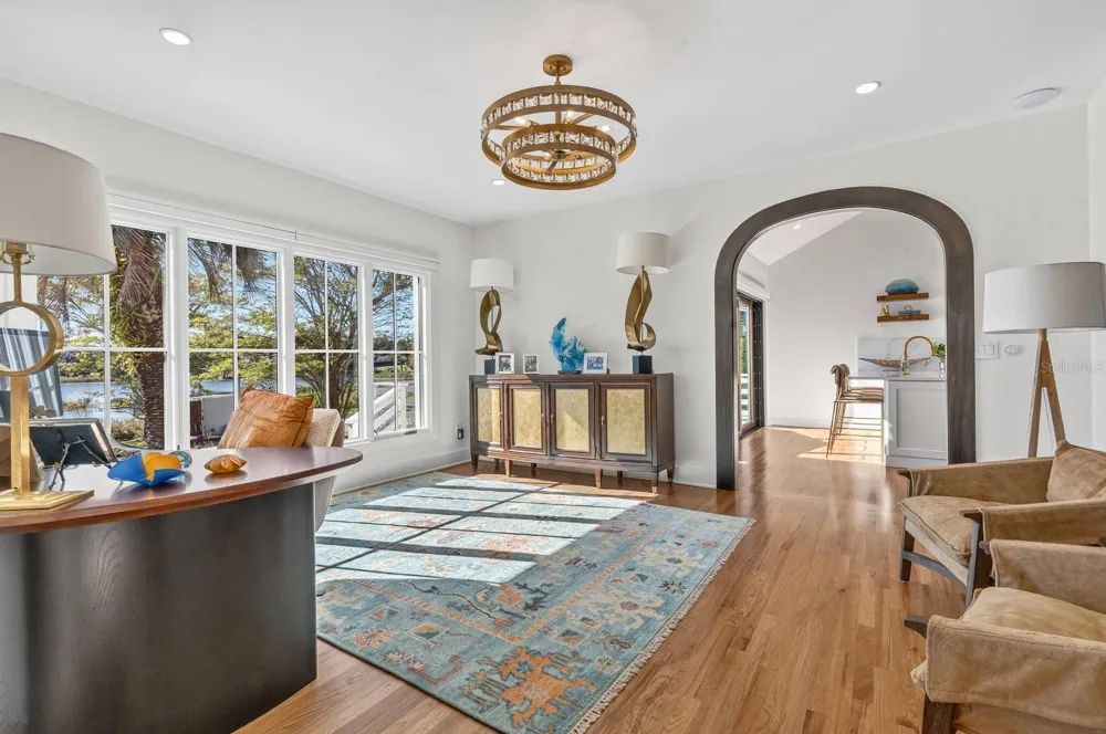 631 LAKE CATHERINE DRIVE Maitland, FL 32751