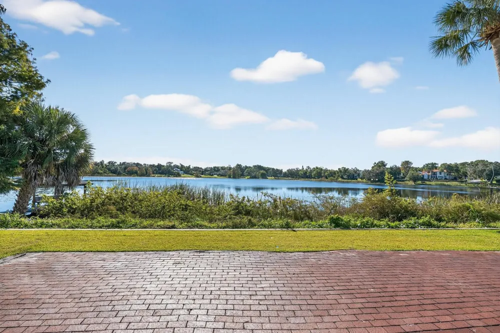 631 LAKE CATHERINE DRIVE Maitland, FL 32751