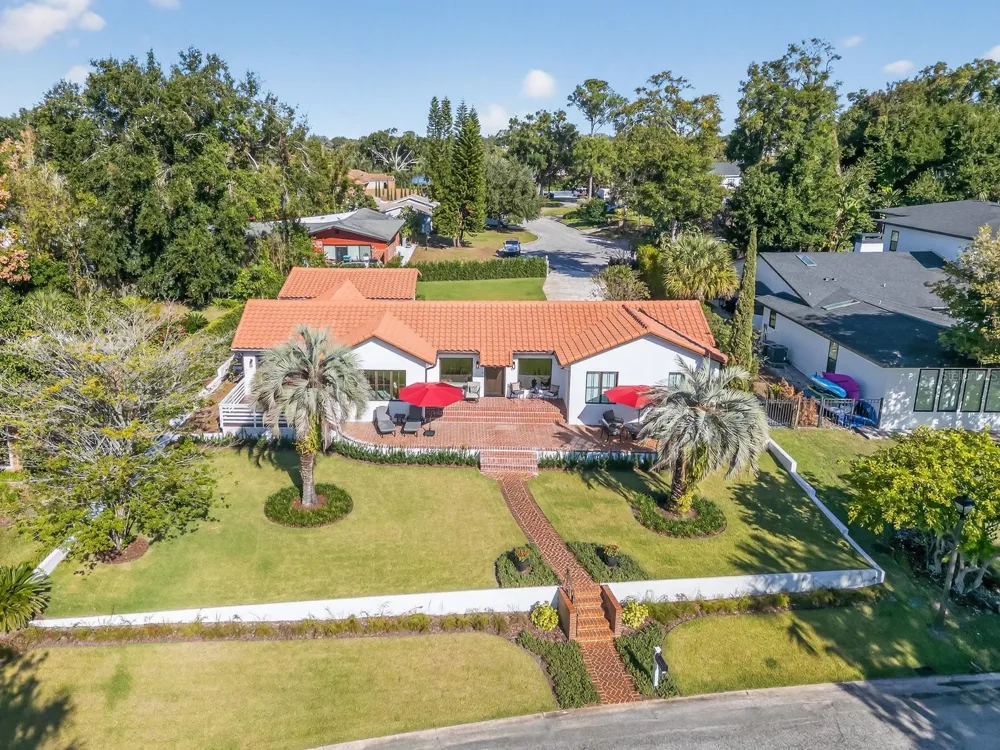 631 LAKE CATHERINE DRIVE Maitland, FL 32751