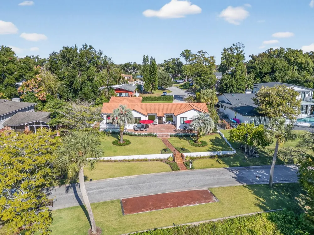 631 LAKE CATHERINE DRIVE Maitland, FL 32751