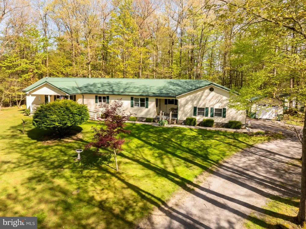 100 W YOUGHIOGHENY DRIVE Aurora, WV 26705