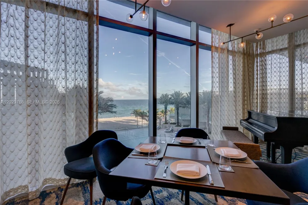 18501 E Collins #1503 Sunny Isles Beach, FL 33160