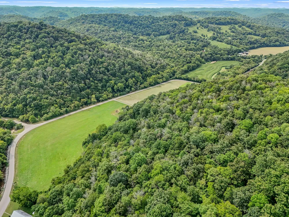 1555 Gassaway Main St Liberty, TN 37095