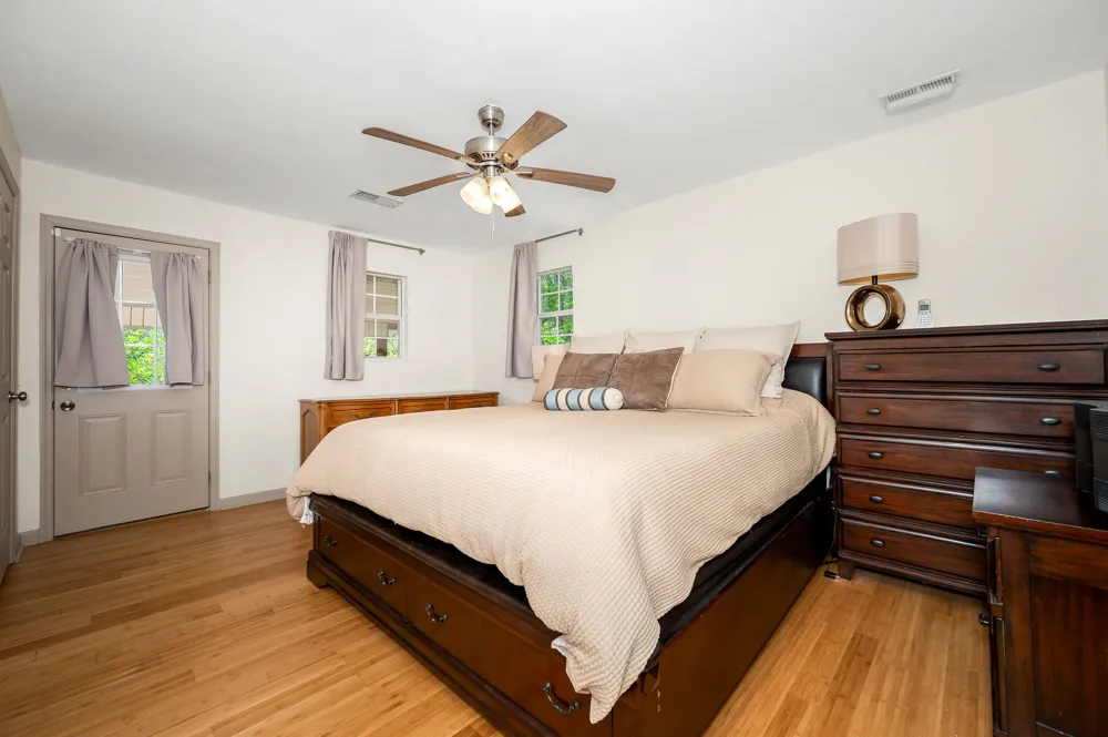 1555 Gassaway Main St Liberty, TN 37095