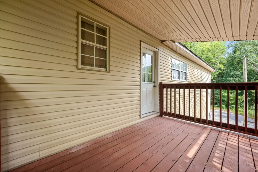 1555 Gassaway Main St Liberty, TN 37095