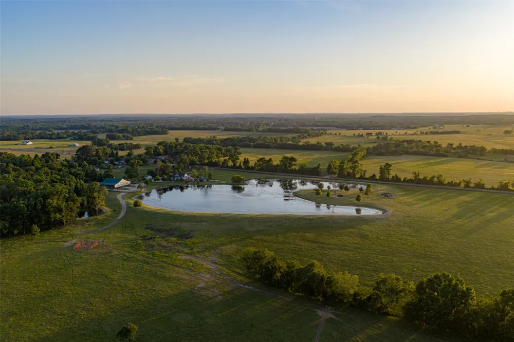 1423 Fm 1653 Ben Wheeler, TX 75754