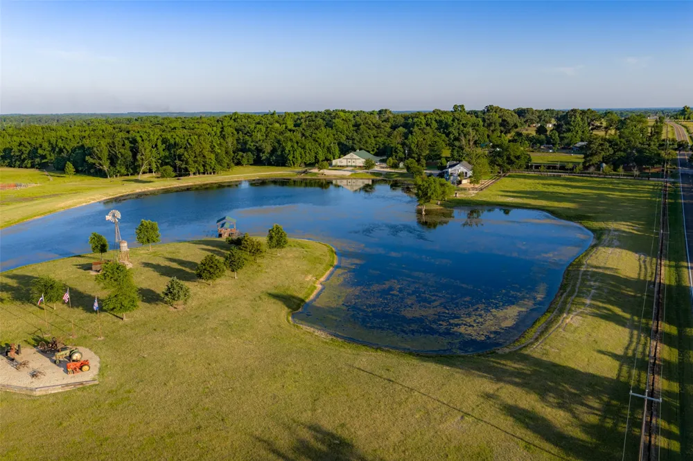 1423 Fm 1653 Ben Wheeler, TX 75754