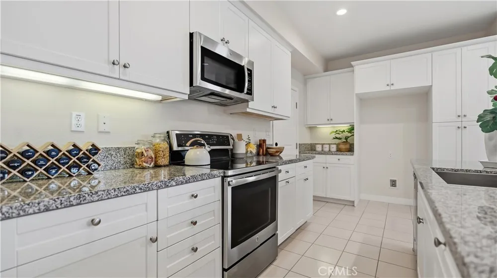 291 E Arrow #17 Glendora, CA 91740