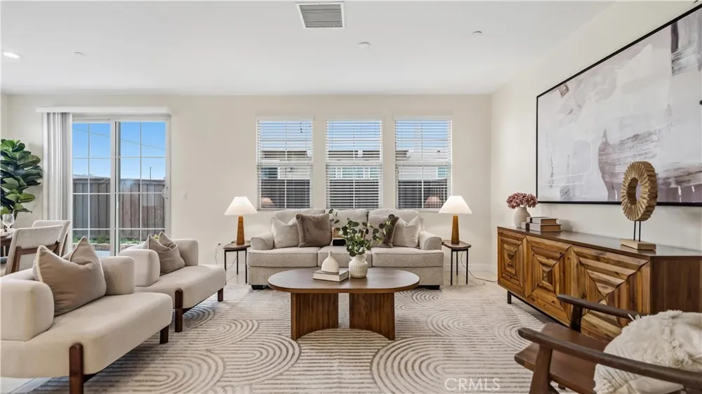 291 E Arrow #17 Glendora, CA 91740
