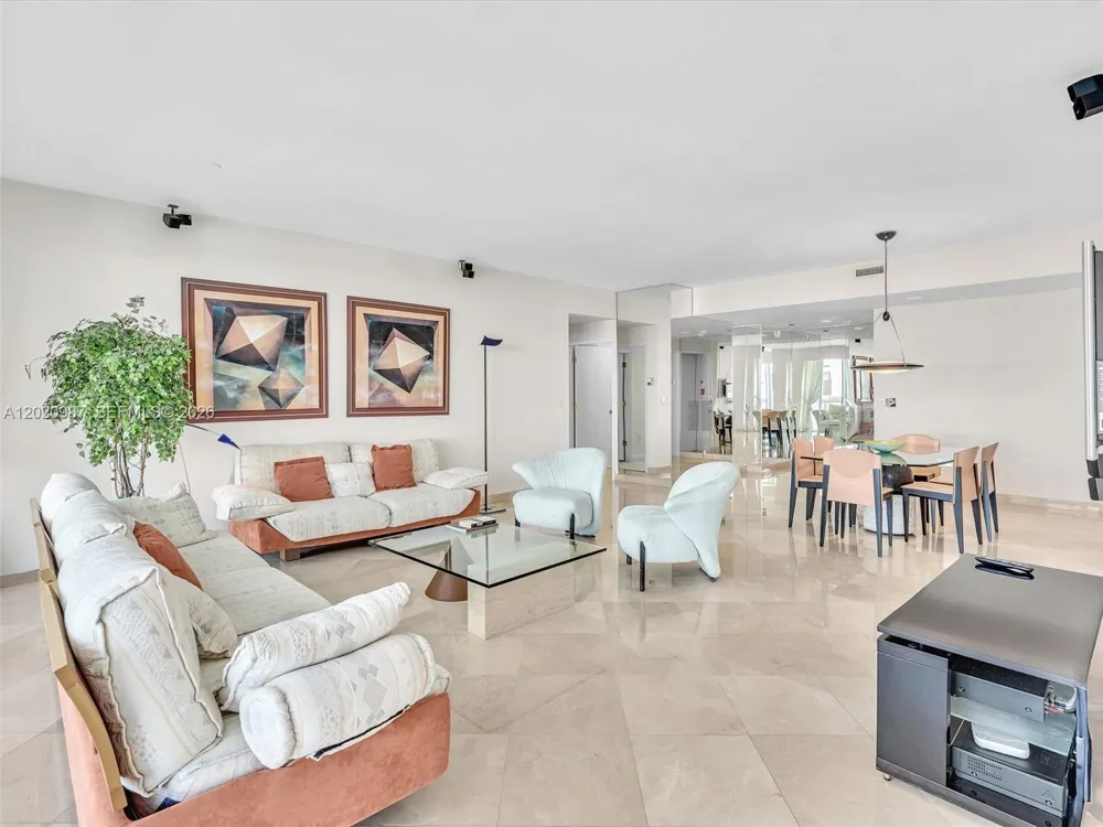 10101 Collins Ave #18C + CABANA Bal Harbour, FL 33154