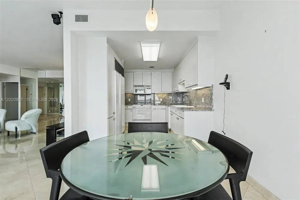10101 Collins Ave #18C + CABANA Bal Harbour, FL 33154