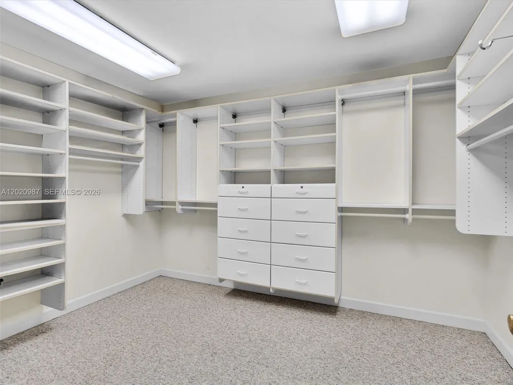 10101 Collins Ave #18C + CABANA Bal Harbour, FL 33154