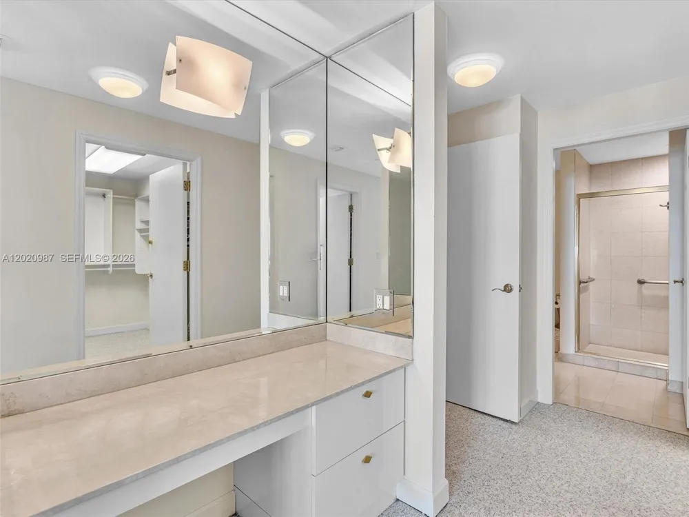 10101 Collins Ave #18C + CABANA Bal Harbour, FL 33154