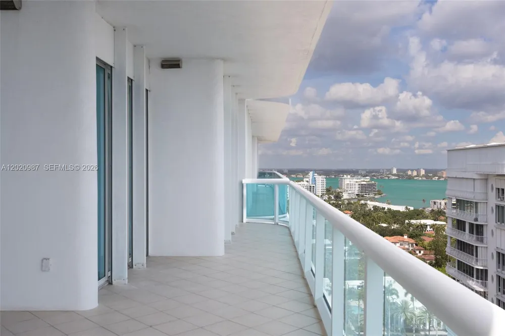 10101 Collins Ave #18C + CABANA Bal Harbour, FL 33154