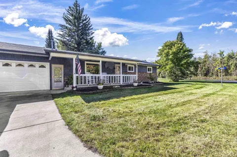 707 Tawas Lane