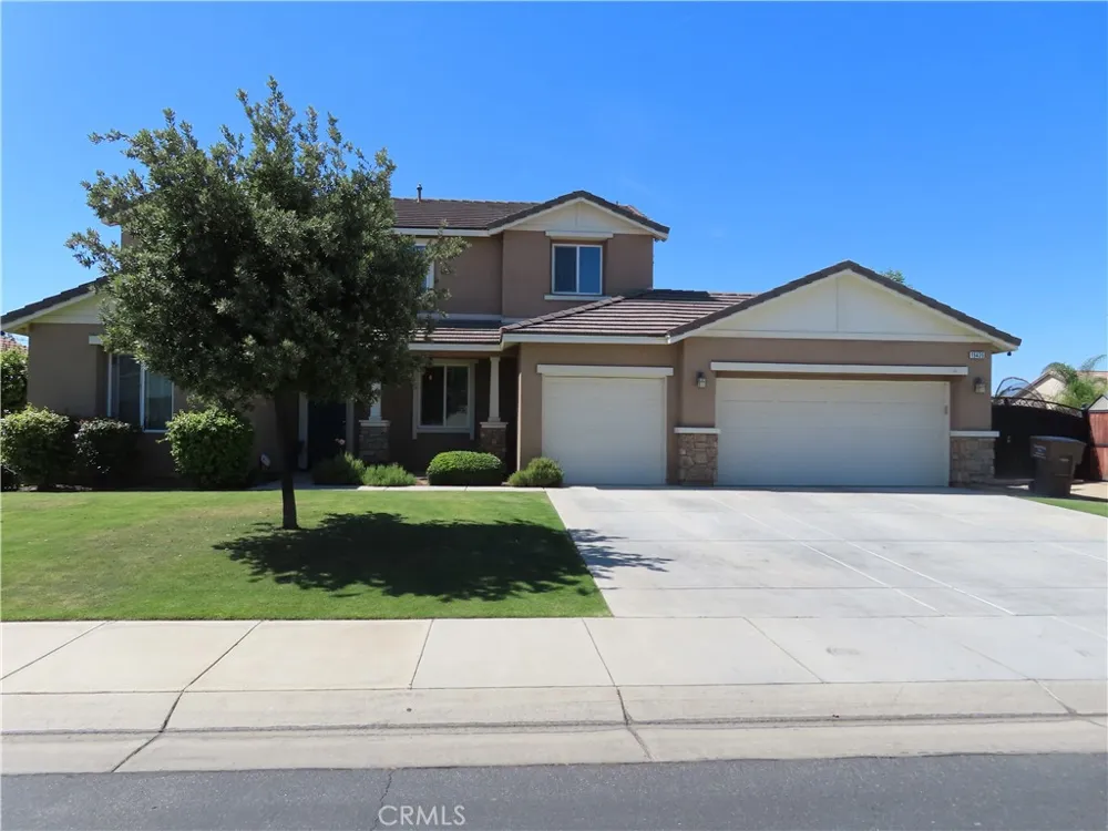 15425 QUINTERO Bakersfield, CA 93314