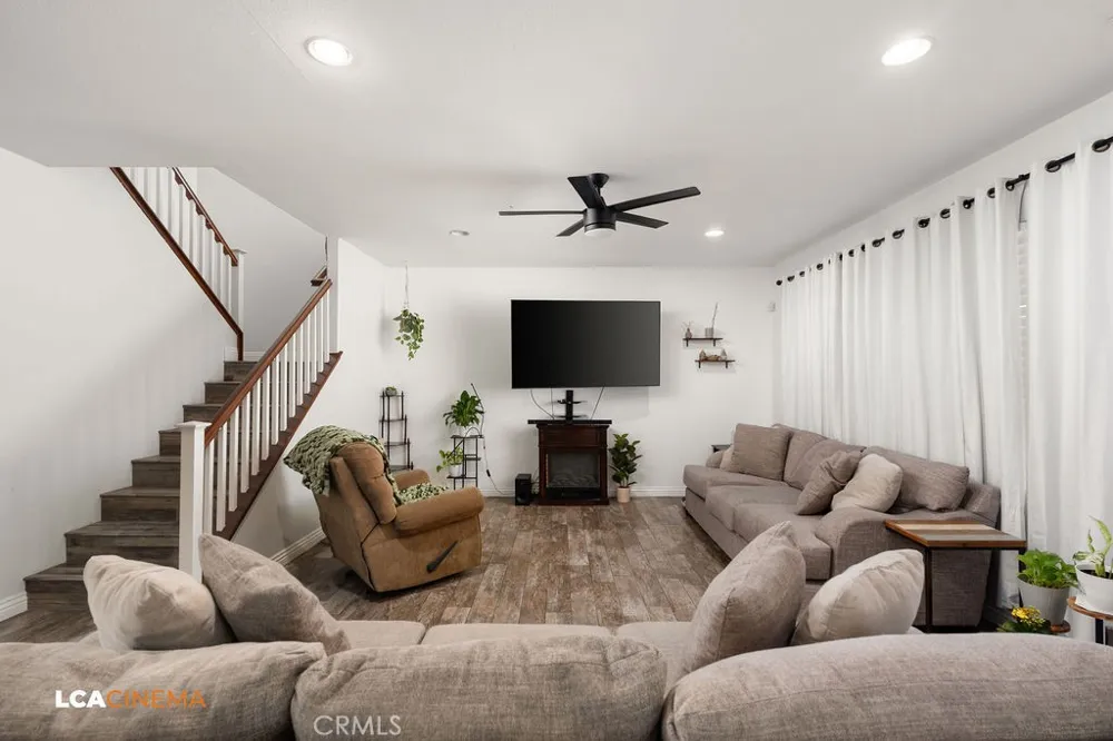 15425 QUINTERO Bakersfield, CA 93314