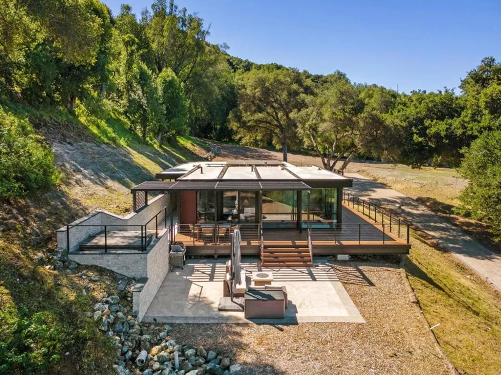19751 Hicks Road Los Gatos, CA 95032
