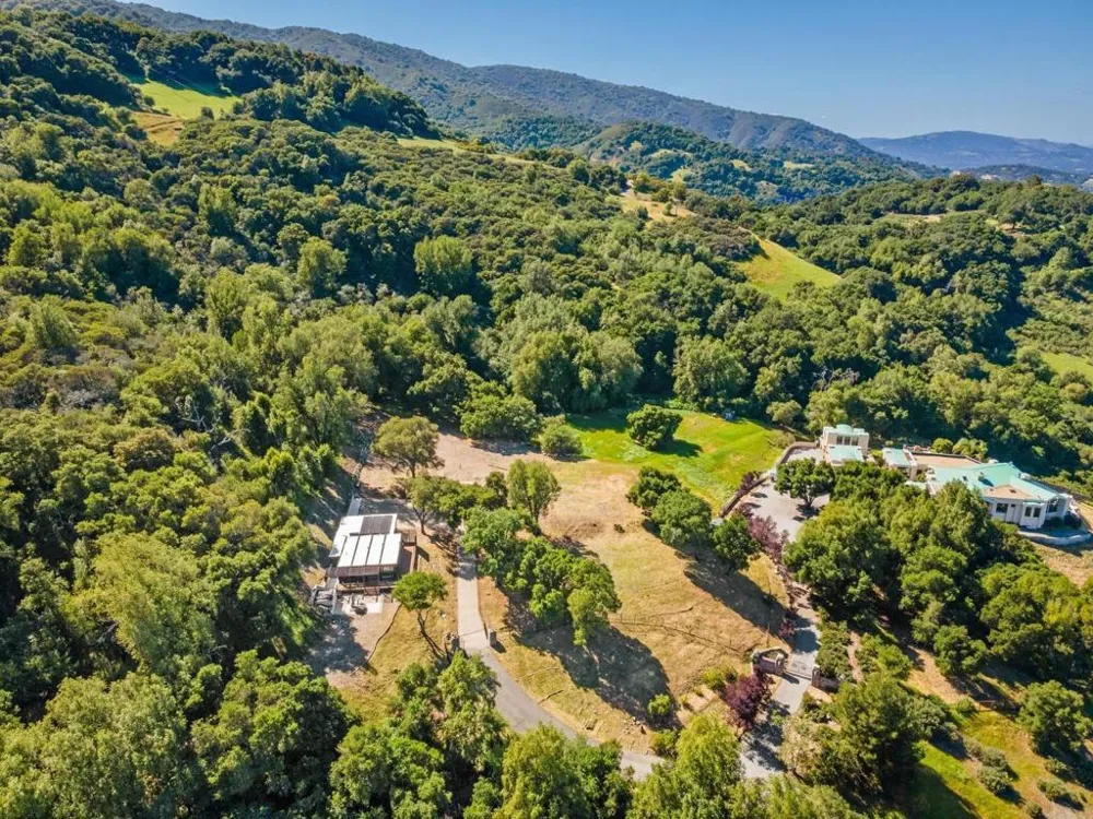 19751 Hicks Road Los Gatos, CA 95032