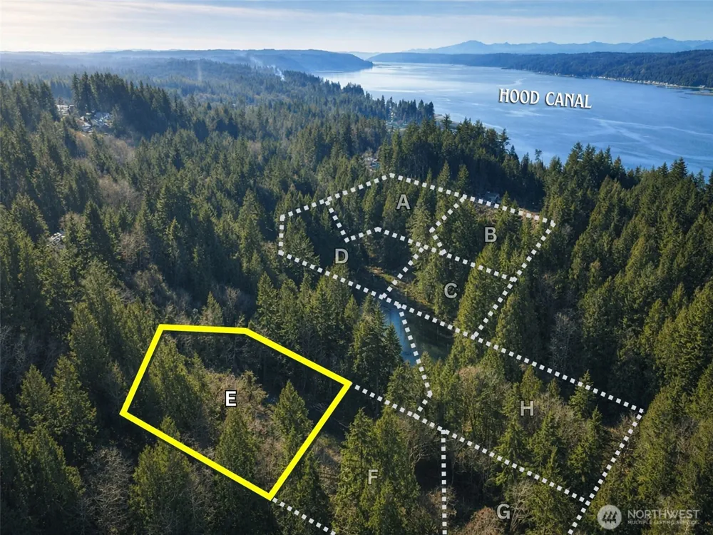 75 E Lakewood Drive Belfair, WA 98528