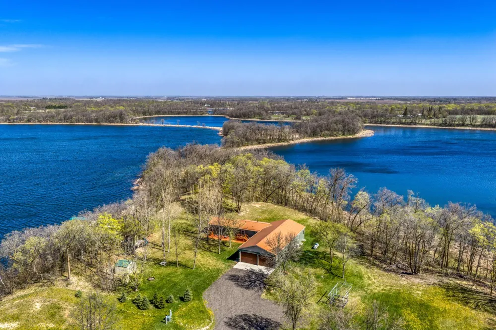 39452 380th Street SE Fosston, MN 56542
