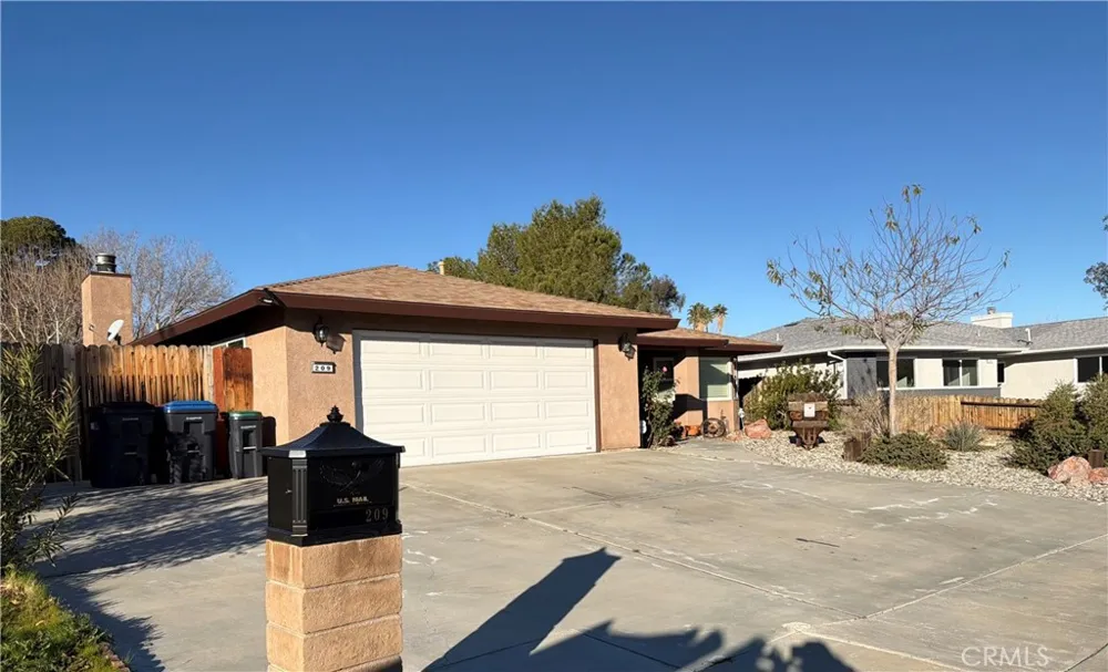 209 Kimberly Ridgecrest, CA 93555