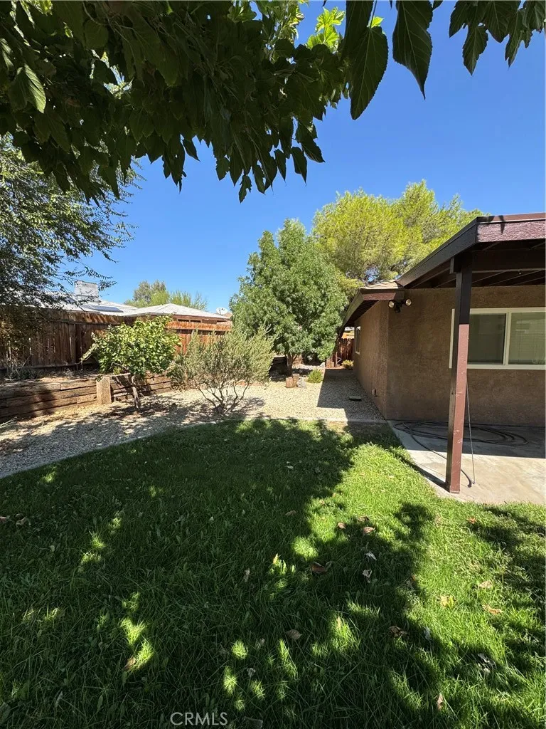 209 Kimberly Ridgecrest, CA 93555