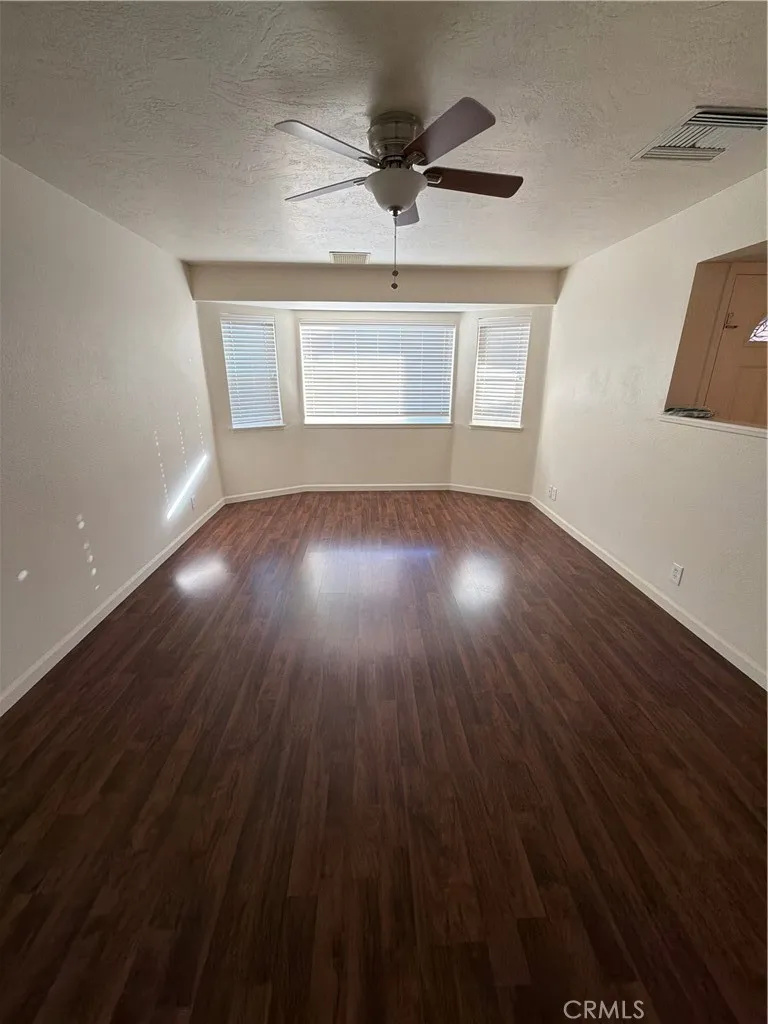 209 Kimberly Ridgecrest, CA 93555