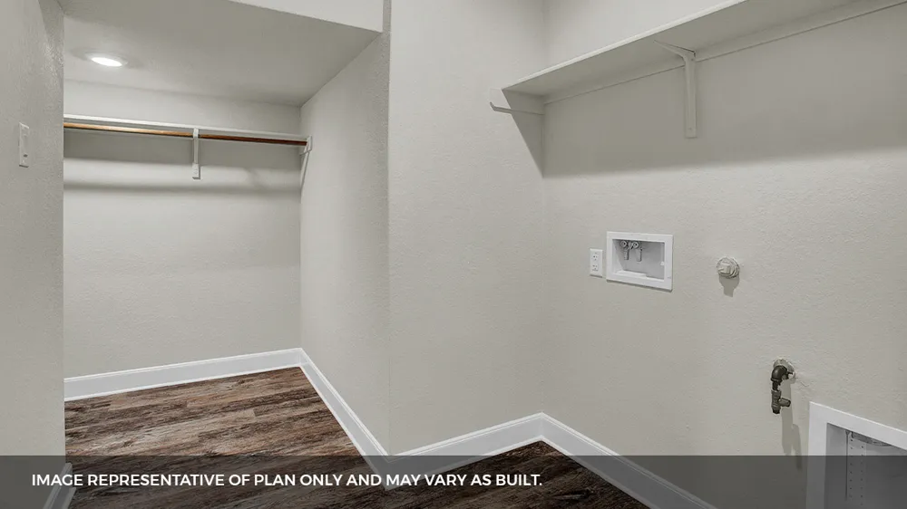 210 Salkeld Drive Uhland, TX 78640