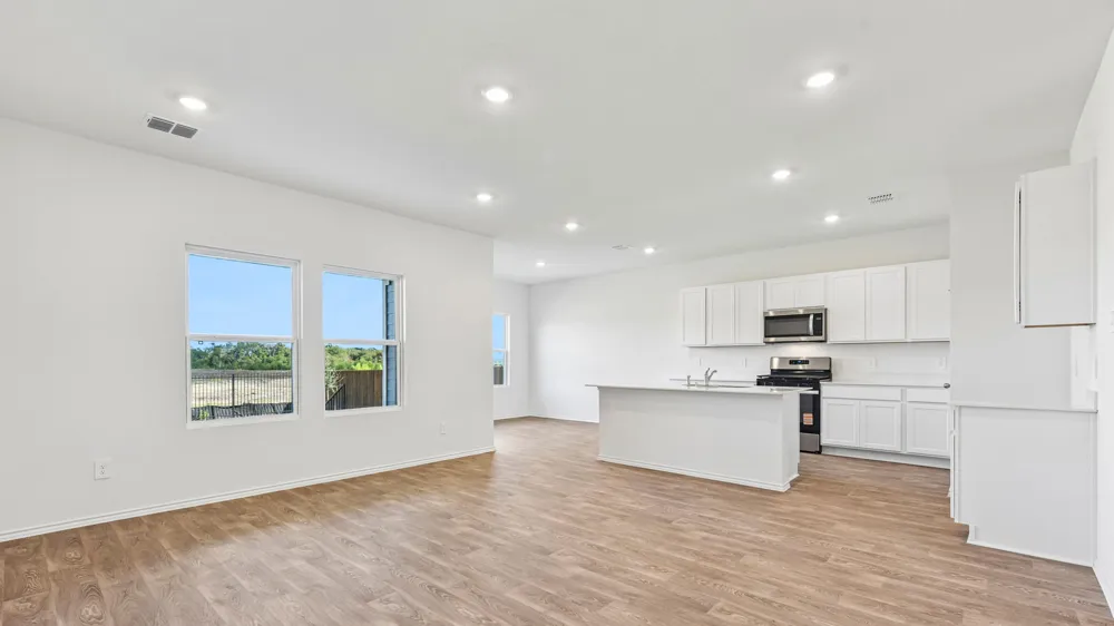 210 Salkeld Drive Uhland, TX 78640
