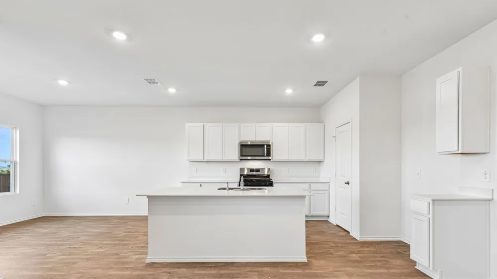 210 Salkeld Drive Uhland, TX 78640