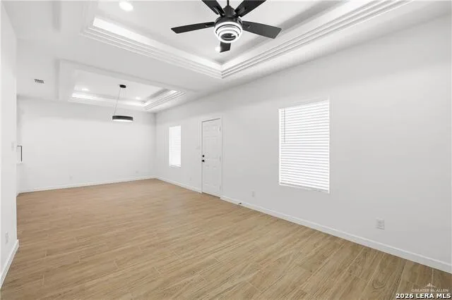 1209 S Waterfall Avenue Edinburg, TX 78539