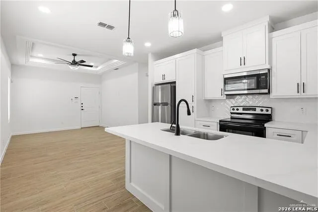 1209 S Waterfall Avenue Edinburg, TX 78539