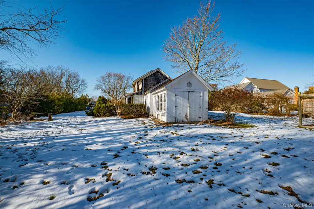 179 G Springville Road Hampton Bays, NY 11946