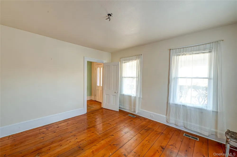 179 G Springville Road Hampton Bays, NY 11946