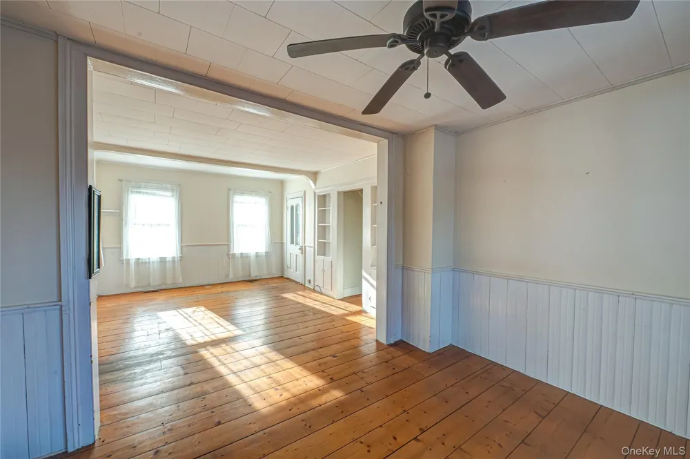 179 G Springville Road Hampton Bays, NY 11946
