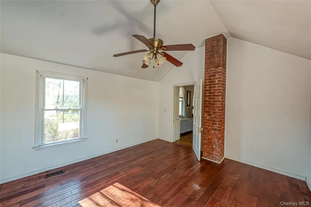 179 G Springville Road Hampton Bays, NY 11946