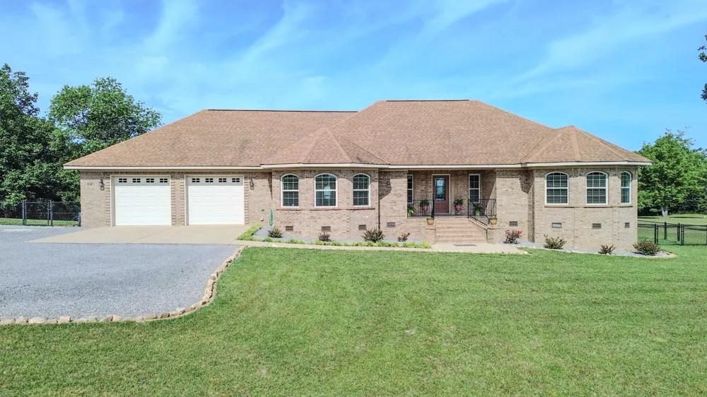 641 County Road 331 Bryant, AL 35958