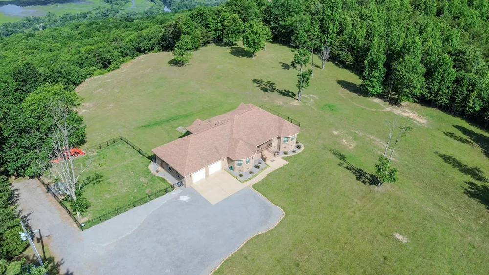 641 County Road 331 Bryant, AL 35958