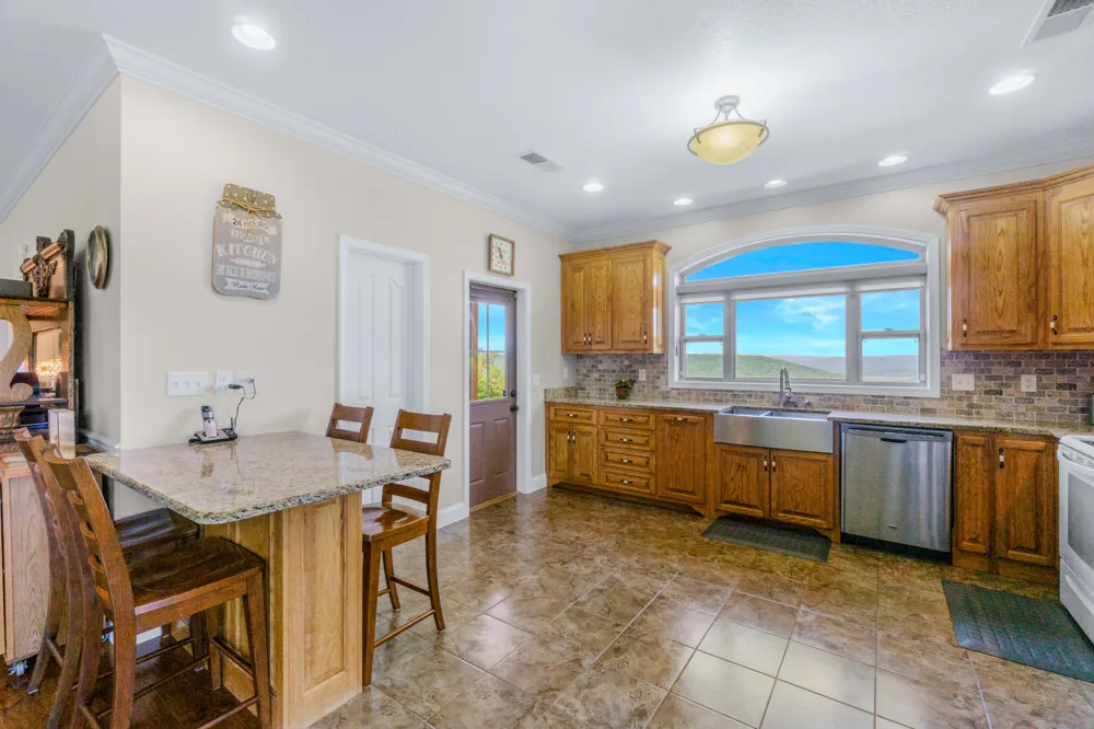 641 County Road 331 Bryant, AL 35958