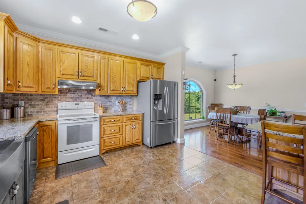 641 County Road 331 Bryant, AL 35958