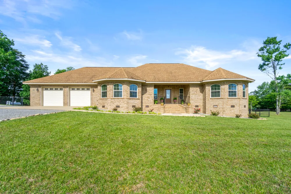 641 County Road 331 Bryant, AL 35958