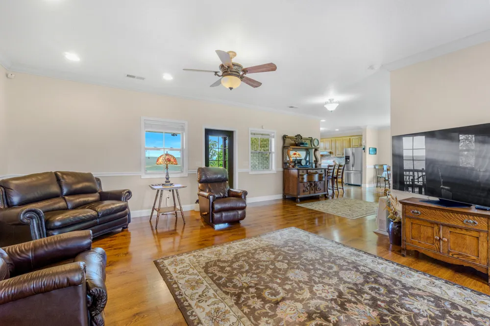 641 County Road 331 Bryant, AL 35958