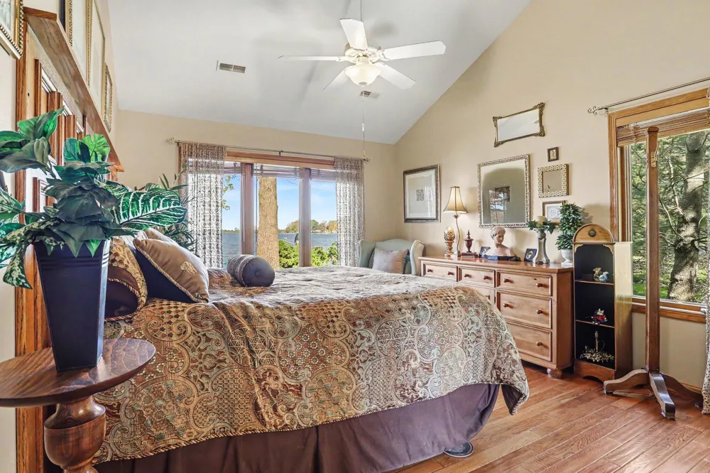 930 Nature Lane Kinderhook Township, MI 49255