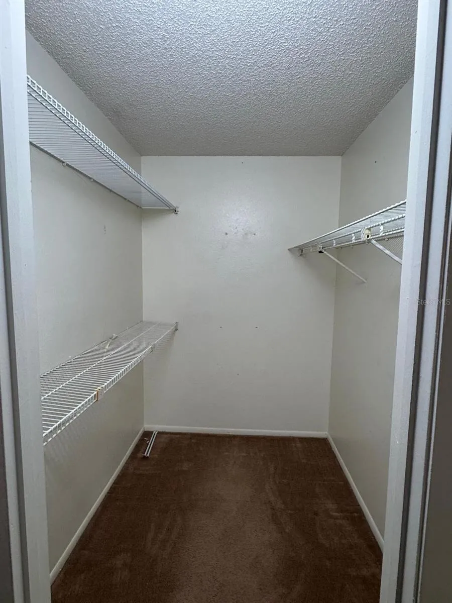 956 SALT POND PLACE #304 Altamonte Springs, FL 32714