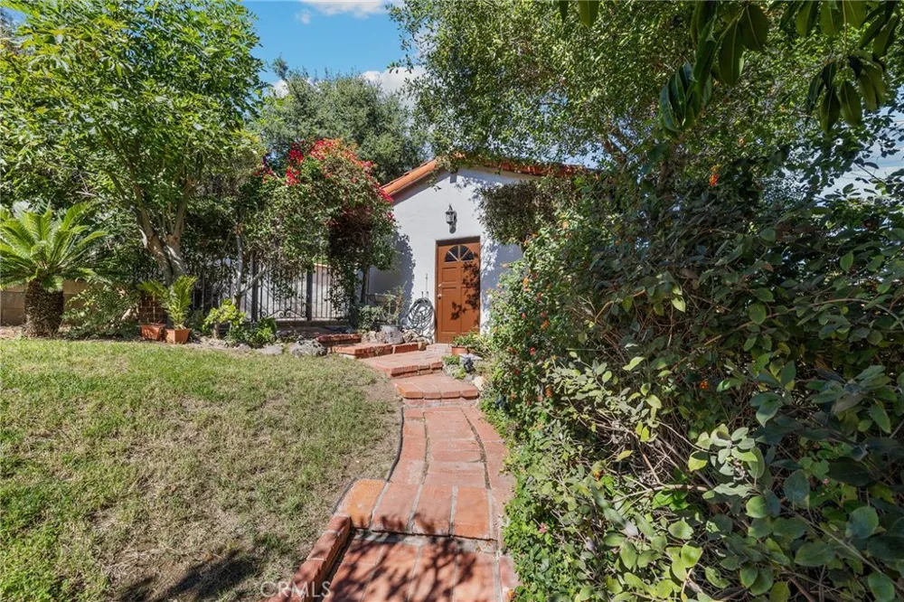 3076 Turnbull Canyon Hacienda Heights, CA 91745