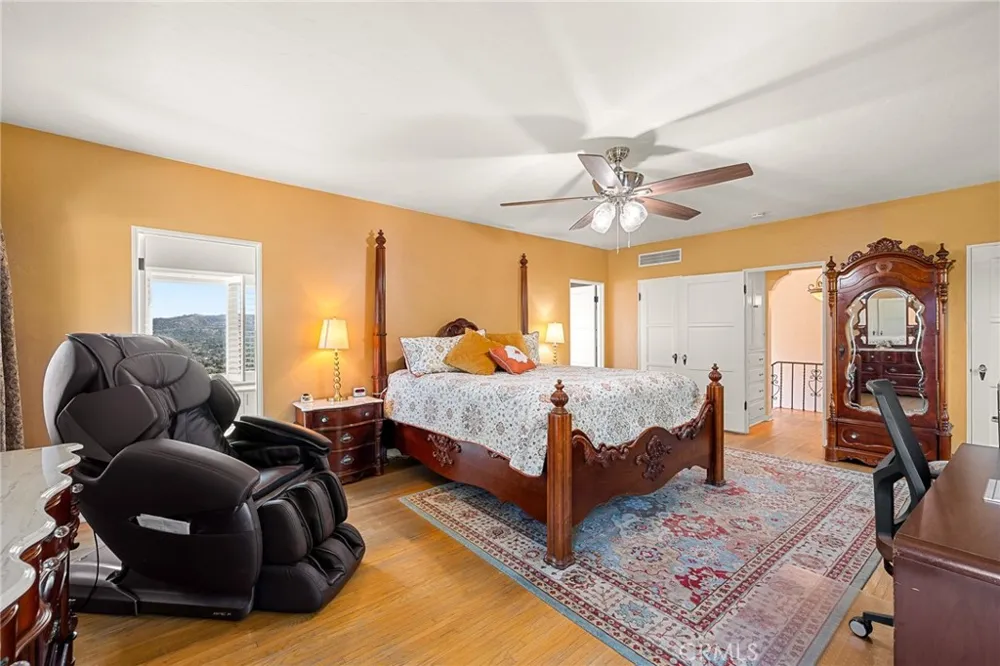 3076 Turnbull Canyon Hacienda Heights, CA 91745