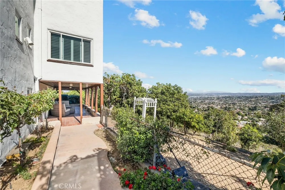 3076 Turnbull Canyon Hacienda Heights, CA 91745