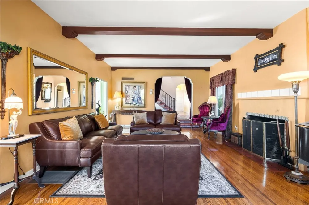 3076 Turnbull Canyon Hacienda Heights, CA 91745
